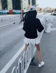这什么品种的马，这也太大了吧